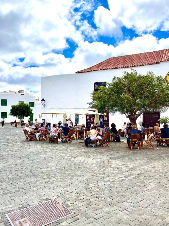 Luxury House Villa De Teguise เตกีเซ ภายนอก รูปภาพ